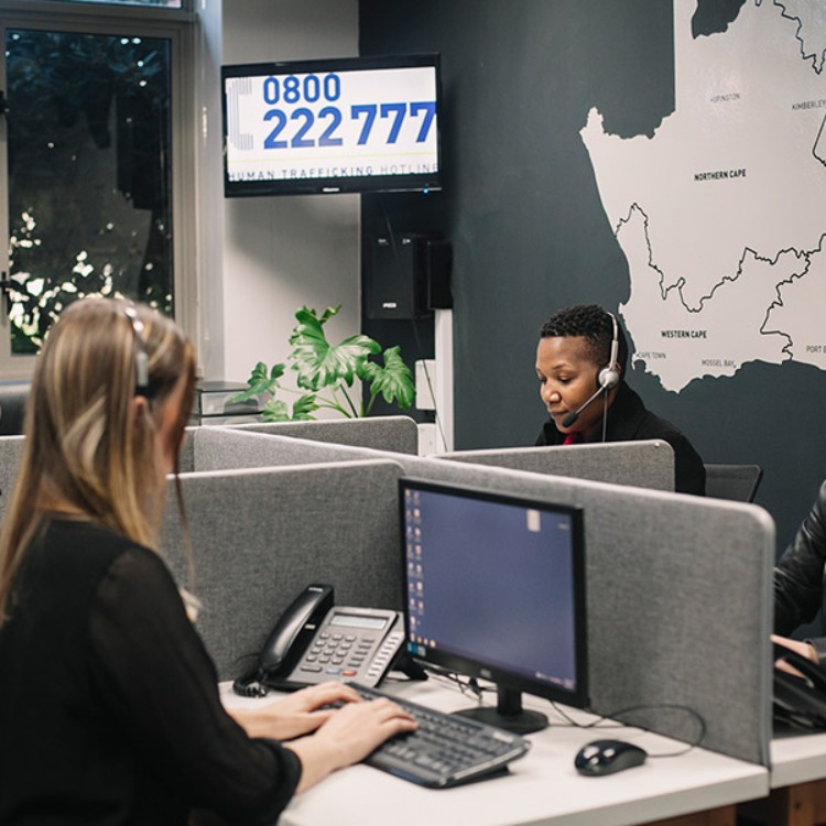 Cover 4 Hour Shift at A21 Hotlines