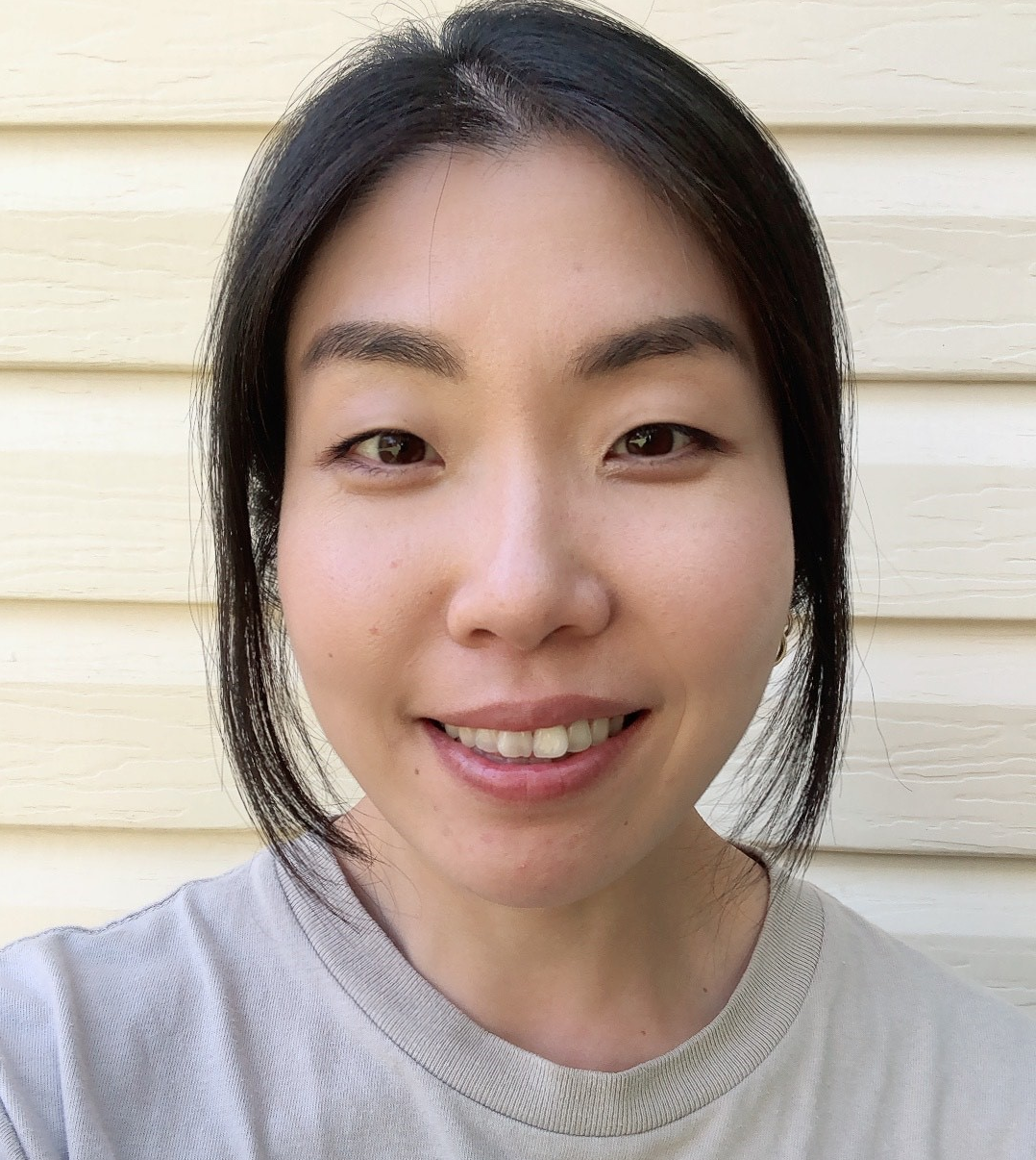 Elza Lee